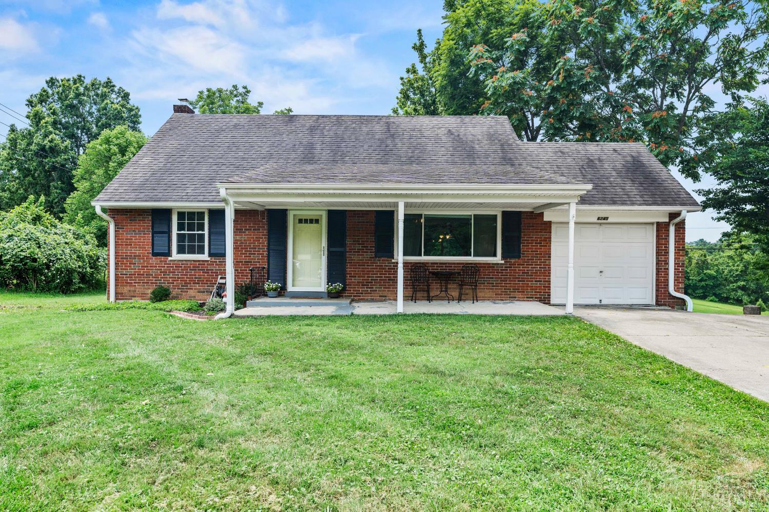 6245 Blackburn Drive, Miami Twp, OH, 45140 — photo 2