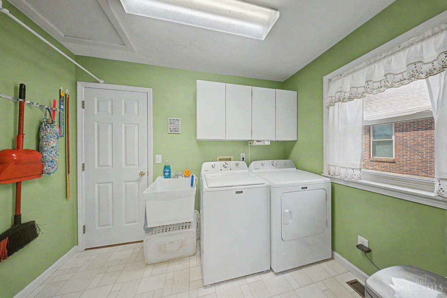 320 Harmony Drive, Harrison, OH, 45030 — photo 16
