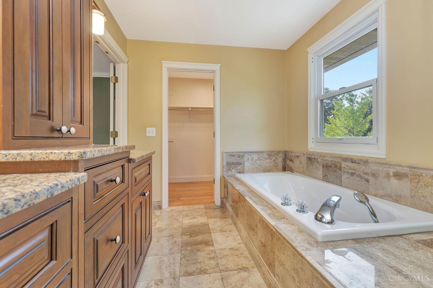5476 Bentwood Drive, Mason, OH, 45040 — photo 24