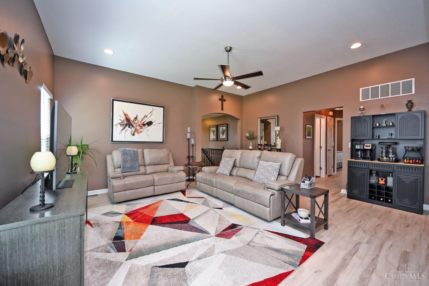 8988 Bluejay View Drive, Cleves, OH, 45002 — photo 9