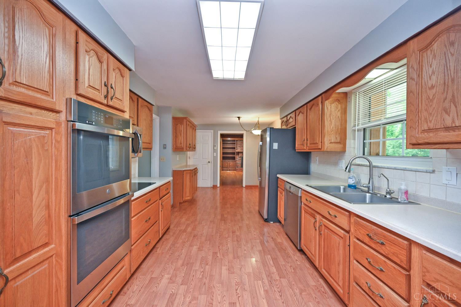 7777 Kugler Mill Road, Madeira, OH, 45243 — photo 10