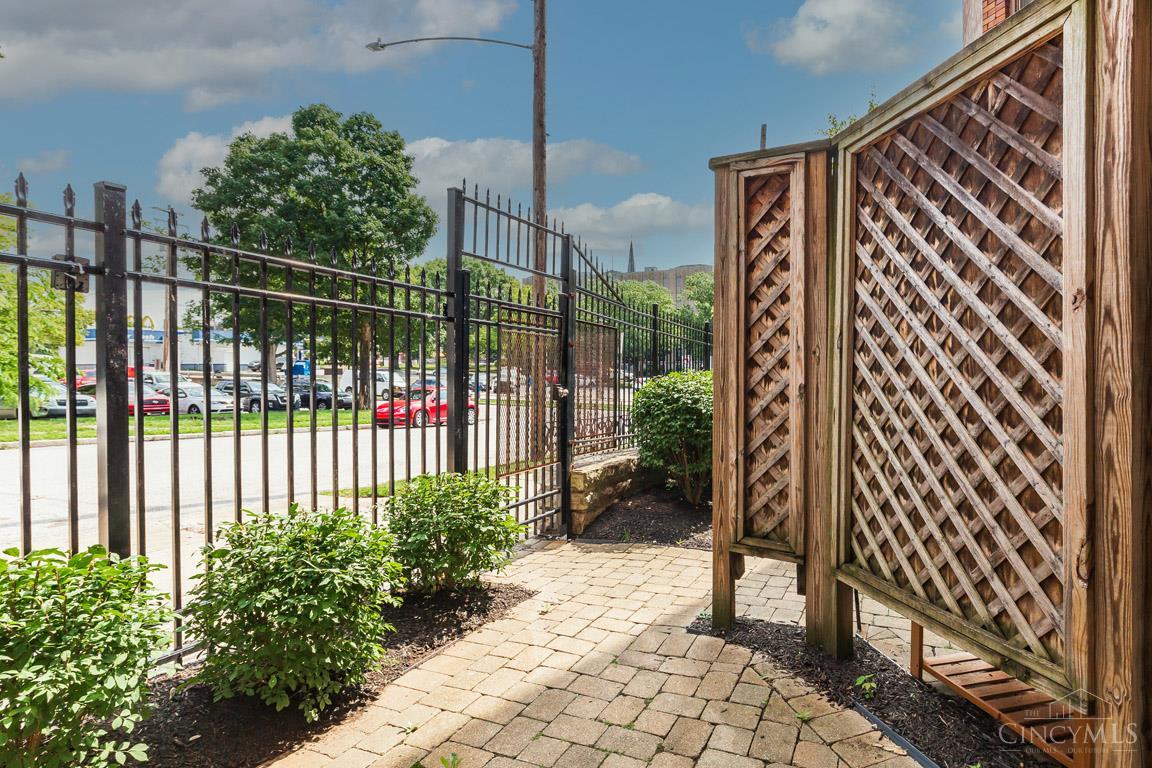 2356 Park Avenue #104, Cincinnati, OH, 45206 — photo 2