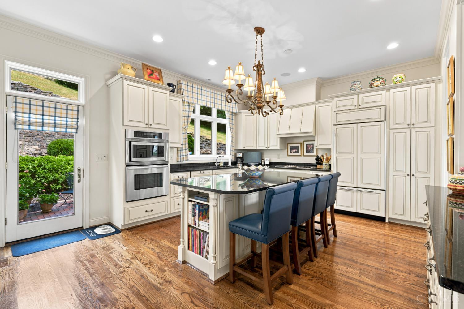 1498 Riverside Drive, Cincinnati, OH, 45202 — photo 11