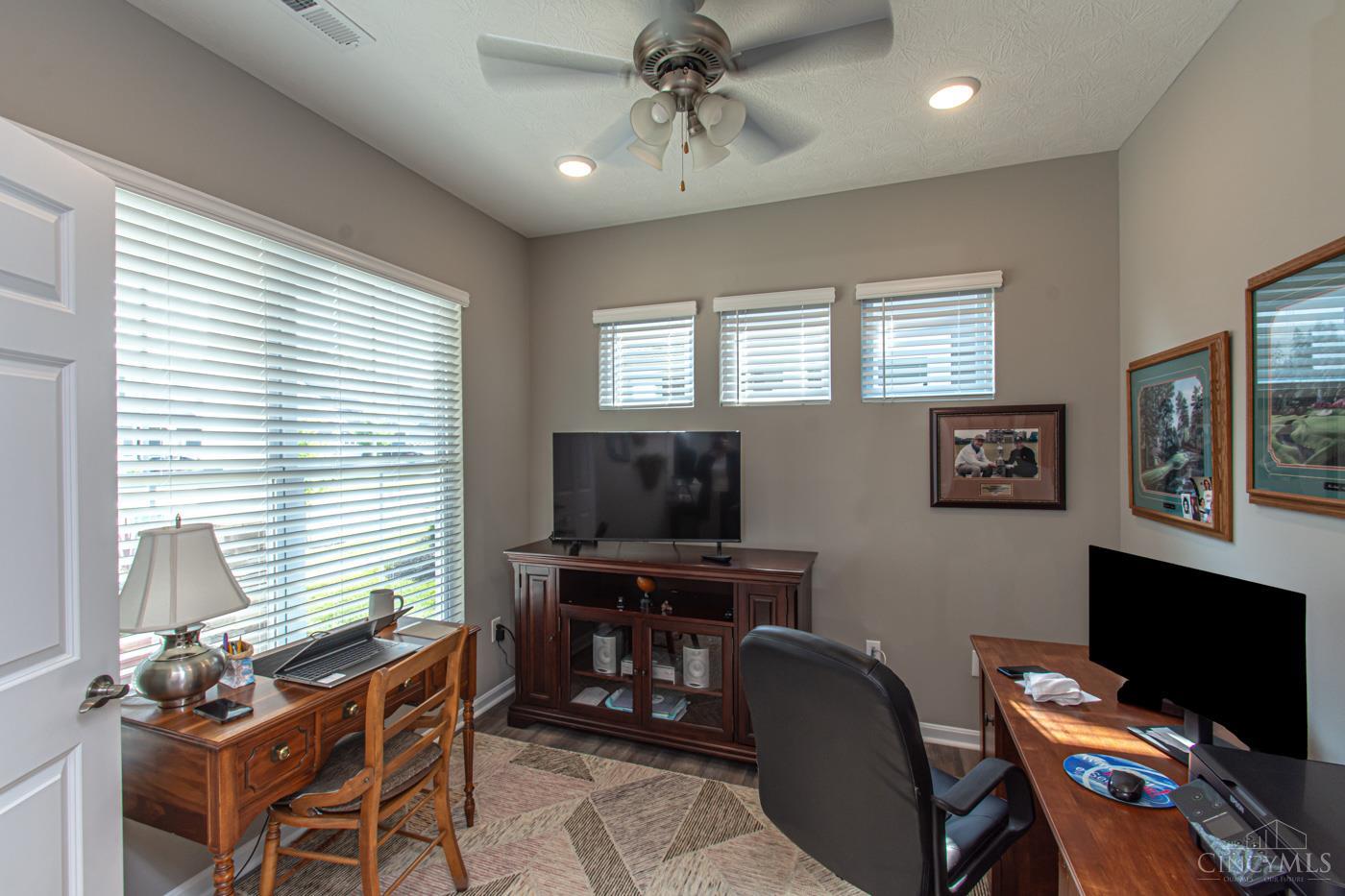 1686 Glade Valley Drive, Washington Twp, OH, 45458 — photo 7