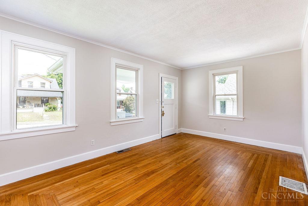 3545 Meadow Avenue, Cincinnati, OH, 45211 — photo 6