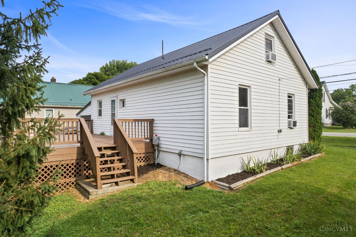 306 Main Street, Jefferson Twp, OH, 45168 — photo 10