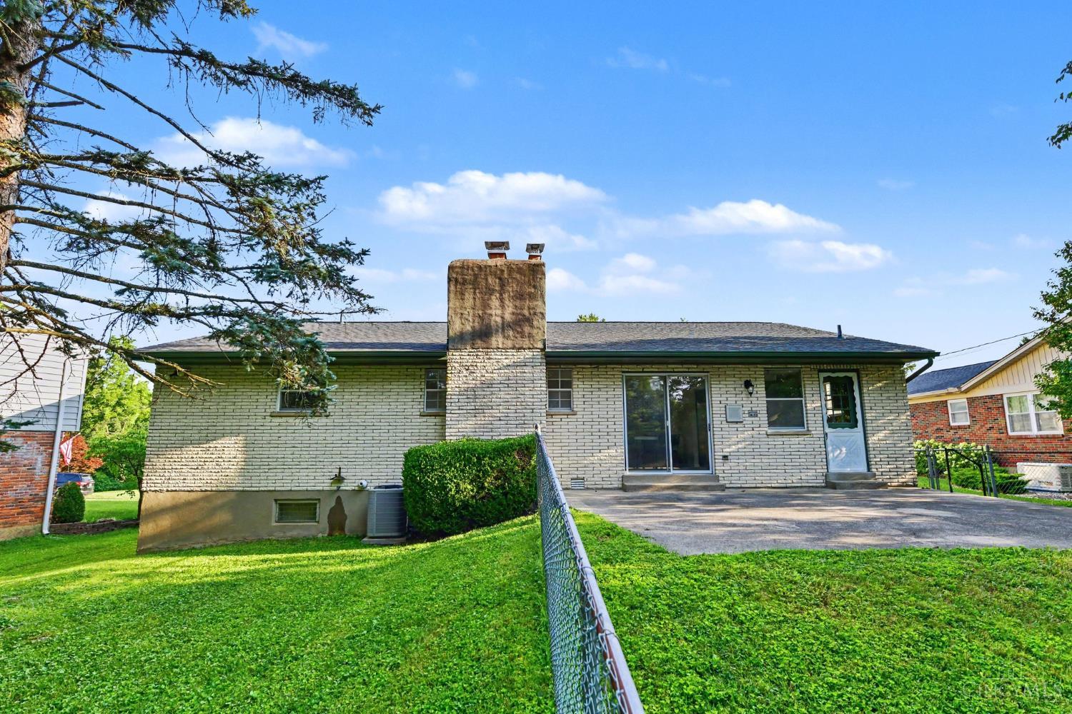 465 Debonhill Court, Cincinnati, OH, 45238 — photo 22