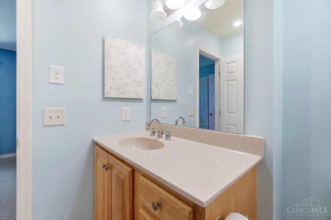 9132 Dominion Circle, Cincinnati, OH, 45249 — photo 29