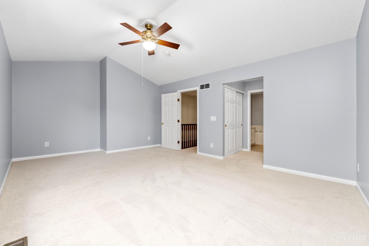 5927 Castlewood Crossing, Miami Twp, OH, 45150 — photo 14