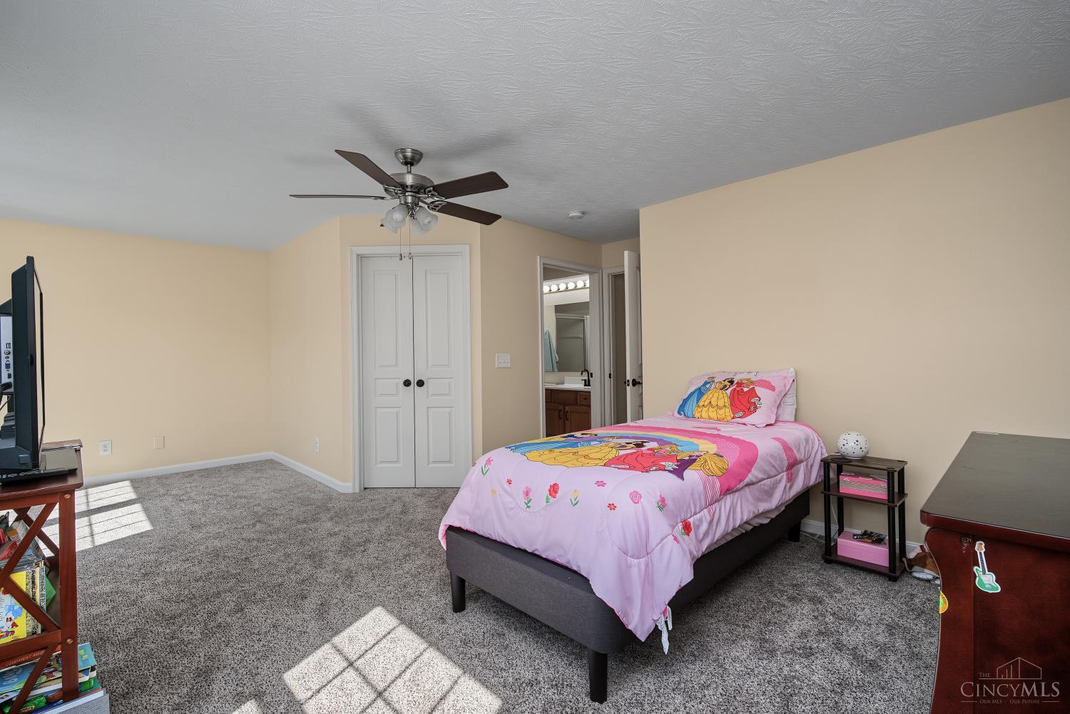 5850 Stonebridge Circle, Miami Twp, OH, 45150 — photo 43