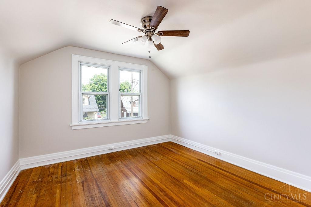 3545 Meadow Avenue, Cincinnati, OH, 45211 — photo 29