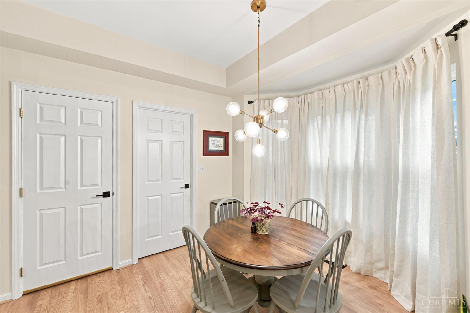 320 Parktrail Lane, Cincinnati, OH, 45238 — photo 17