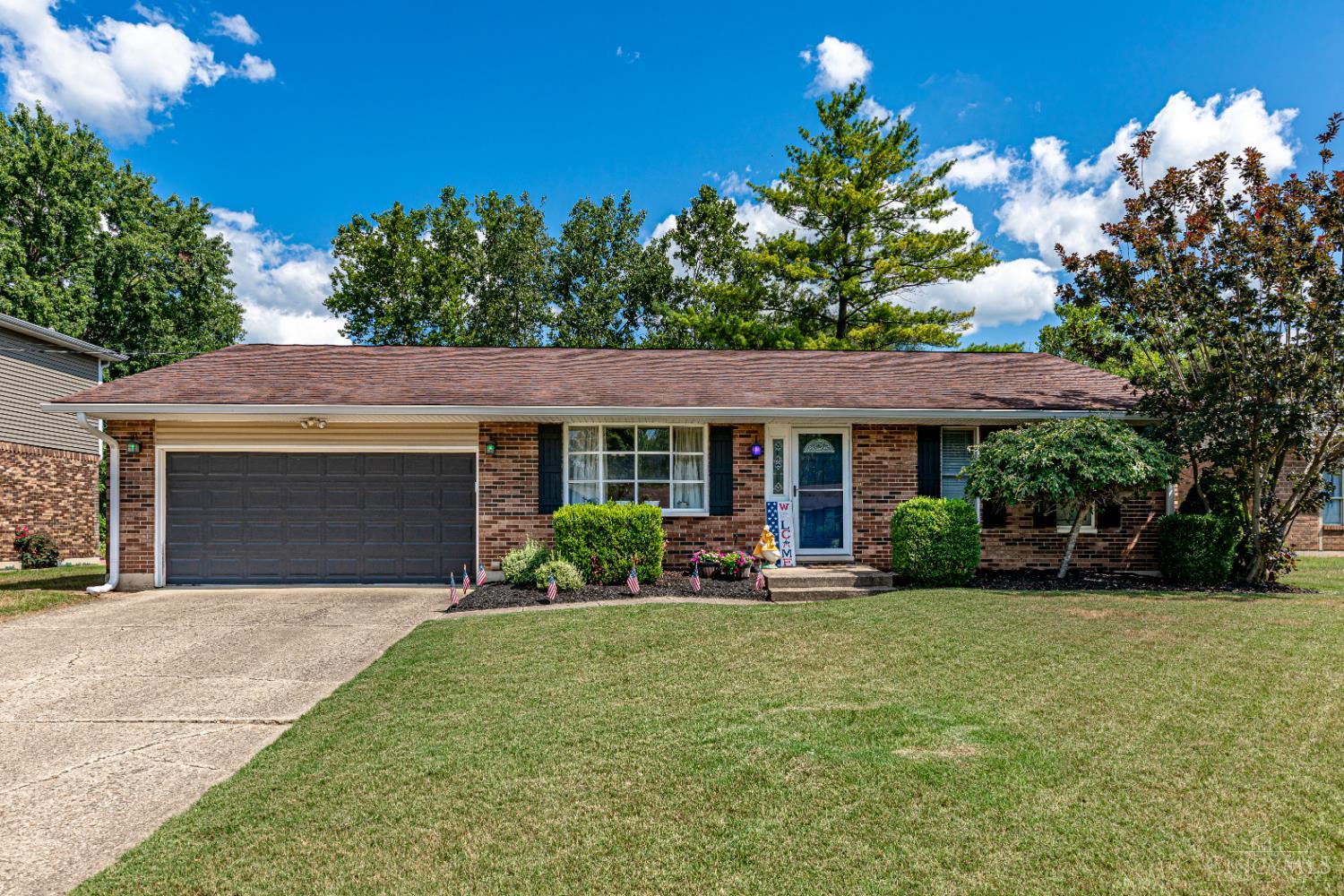 8530 Kingston Drive, Franklin Twp, OH, 45005 — photo 2