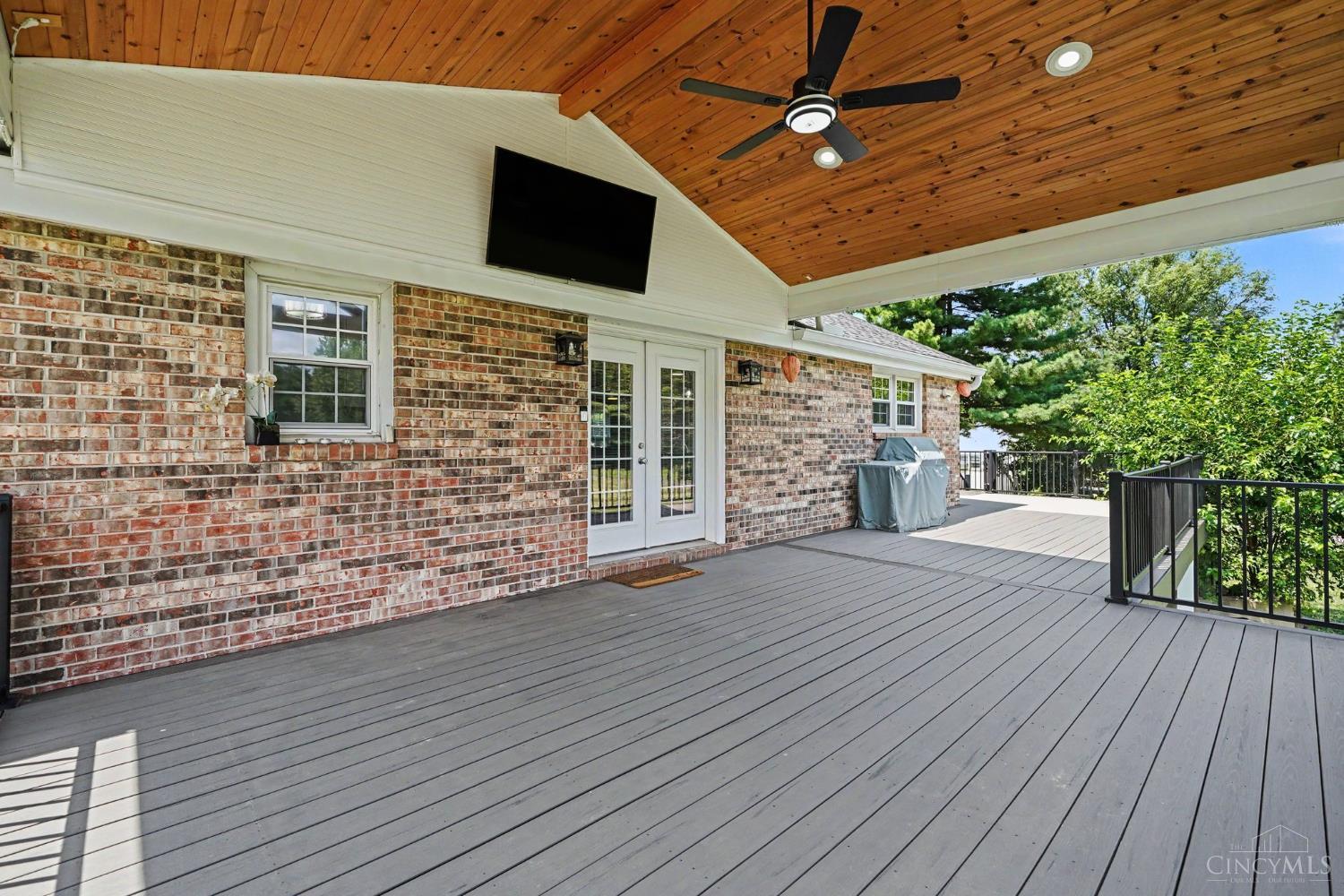5748 Cochran Road, Hamilton Twp, OH, 45152 — photo 33