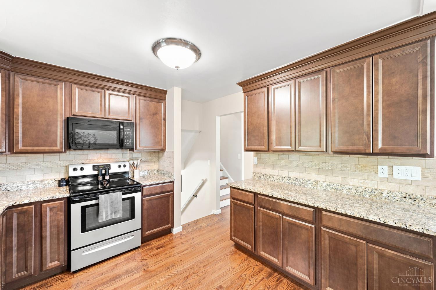 3285 Bellacre Court, Cincinnati, OH, 45248 — photo 7