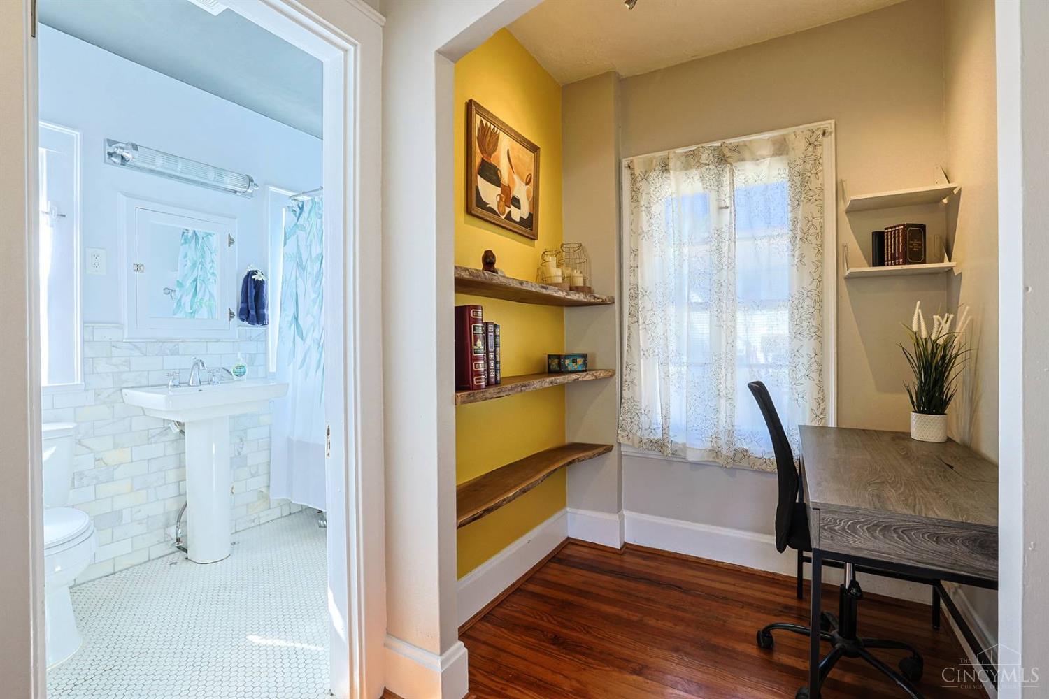 2555 Ridgeland Place, Cincinnati, OH, 45212 — photo 19