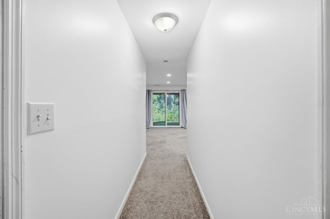 9132 Dominion Circle, Cincinnati, OH, 45249 — photo 42