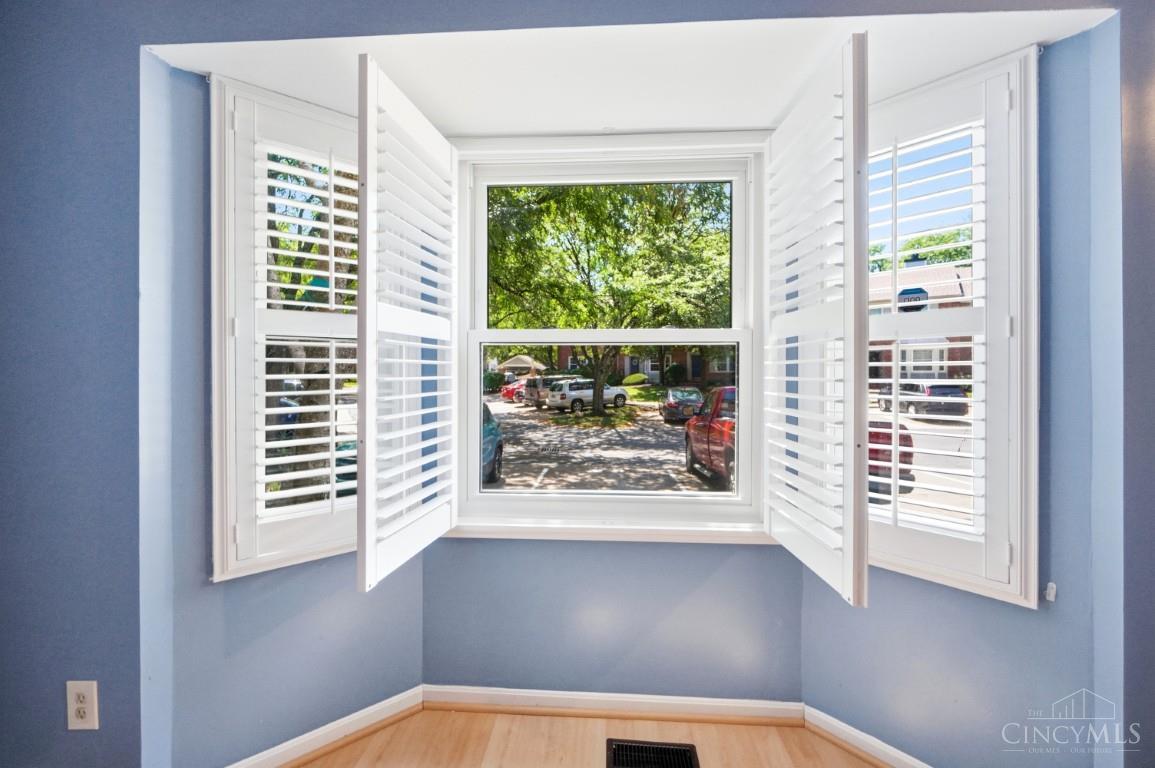 9132 Dominion Circle, Cincinnati, OH, 45249 — photo 10