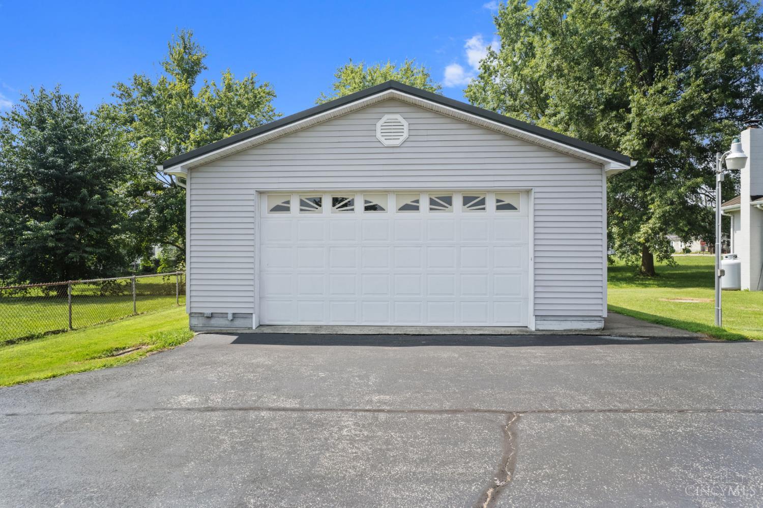 521 Columbus Street, Jefferson Twp, OH, 45168 — photo 33