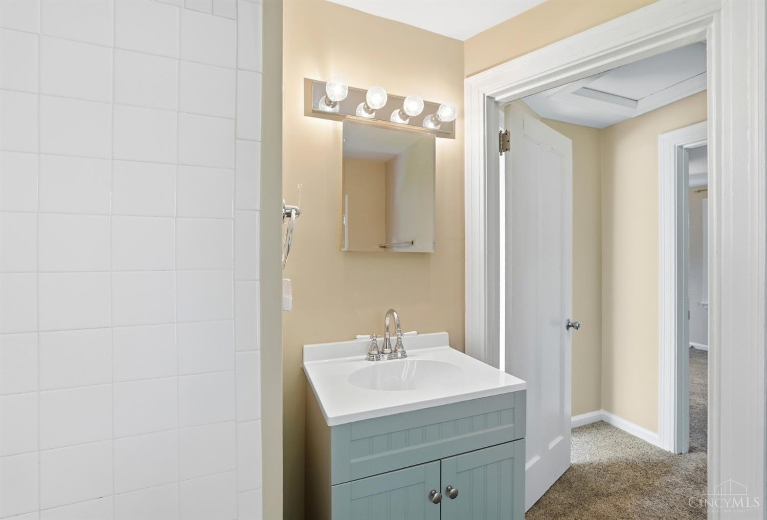 6822 Hurd Avenue, Cincinnati, OH, 45227 — photo 20