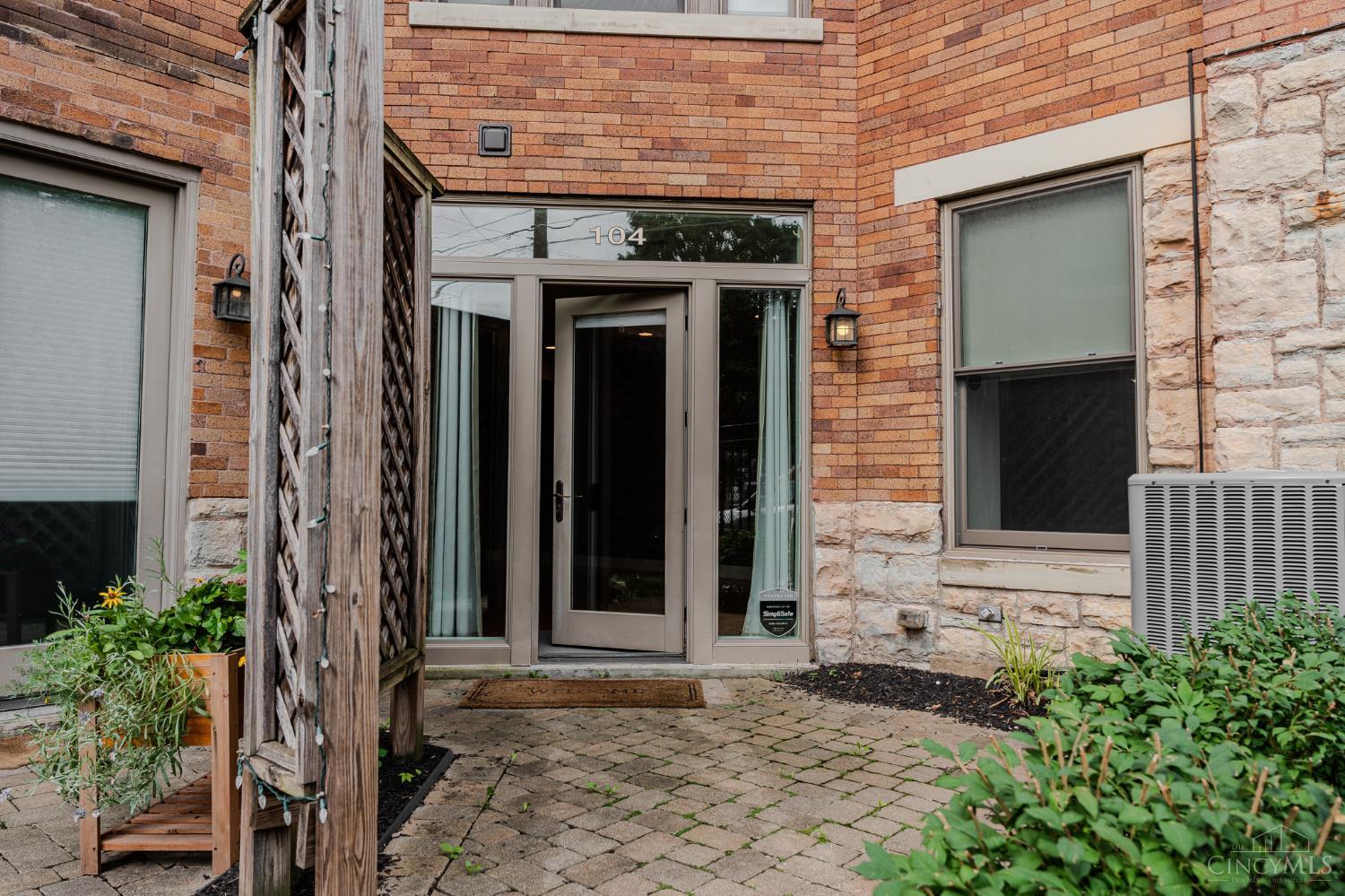 2356 Park Avenue #104, Cincinnati, OH, 45206 — photo 3