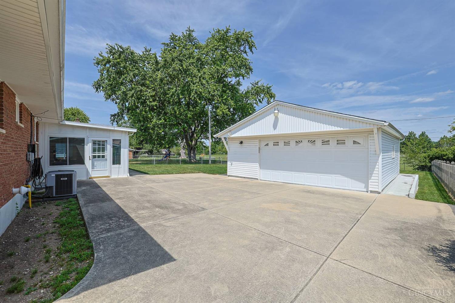 1061 Cottage Court Drive, Fairborn, OH, 45324 — photo 34