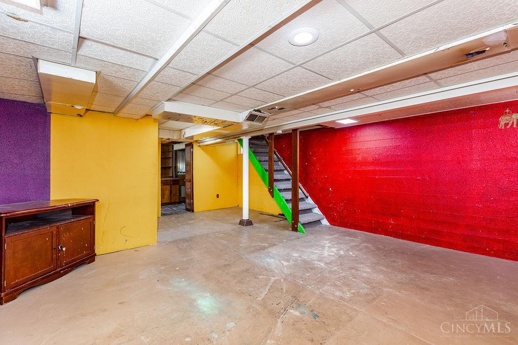 3545 Meadow Avenue, Cincinnati, OH, 45211 — photo 32