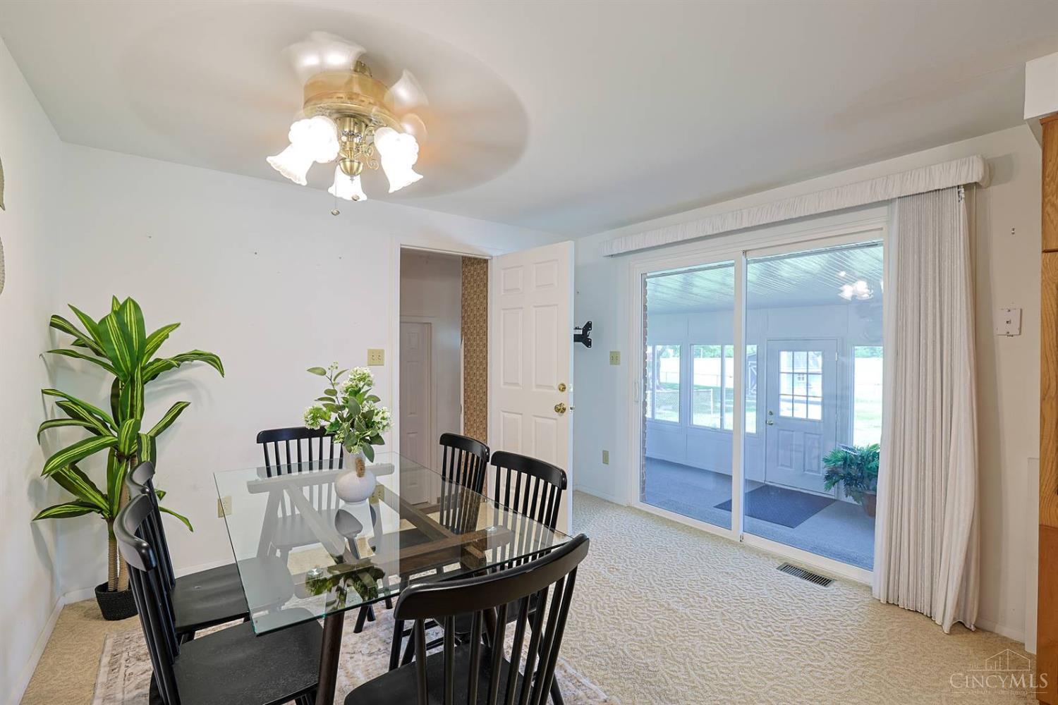 1061 Cottage Court Drive, Fairborn, OH, 45324 — photo 12