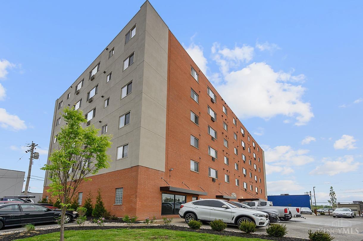 4960 Ridge Avenue #303, Cincinnati, OH, 45209 — photo 12