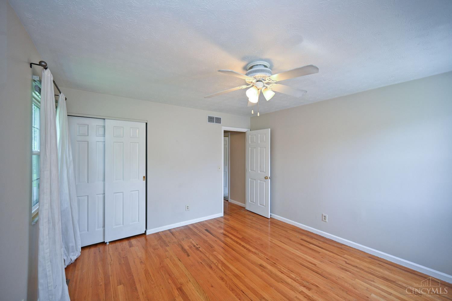 1819 Windhill Terrace, Cincinnati, OH, 45255 — photo 32
