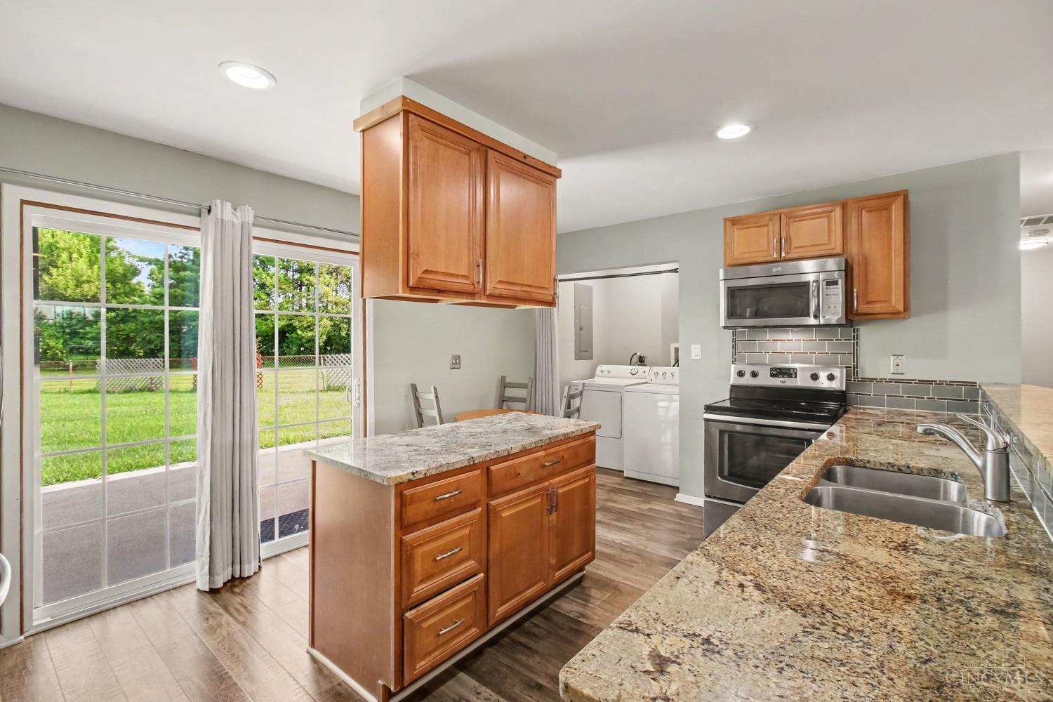 6201 Hollyberry Lane, Fairfield Twp, OH, 45011 — photo 10