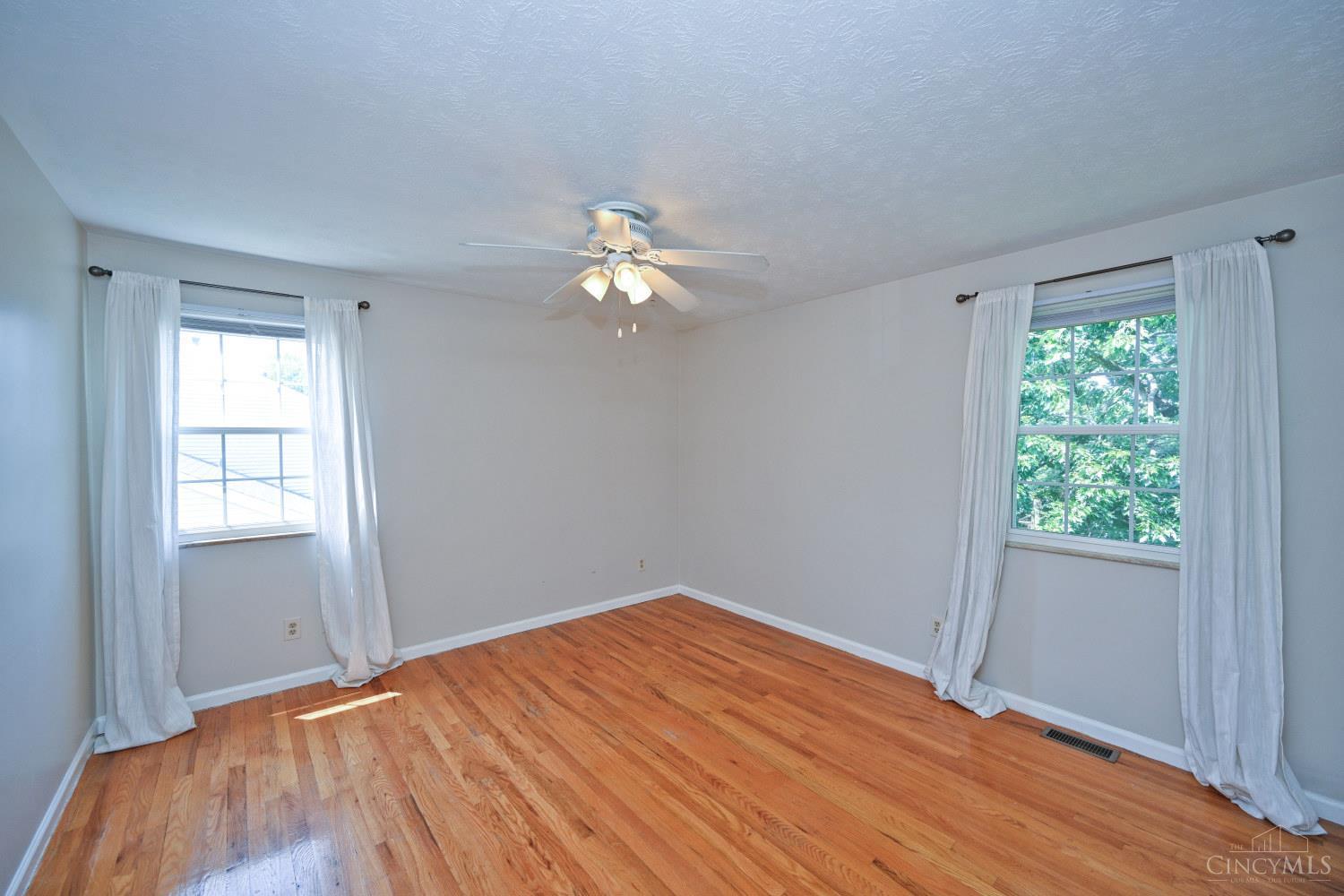 1819 Windhill Terrace, Cincinnati, OH, 45255 — photo 31