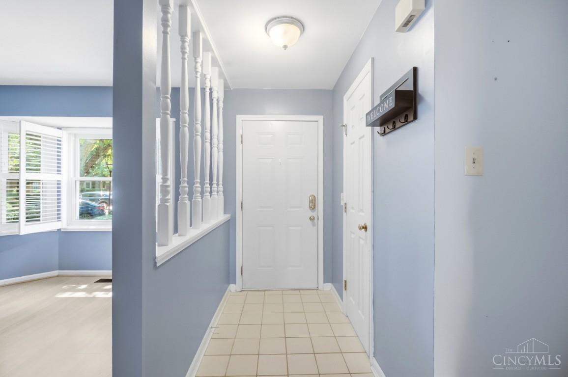 9132 Dominion Circle, Cincinnati, OH, 45249 — photo 5