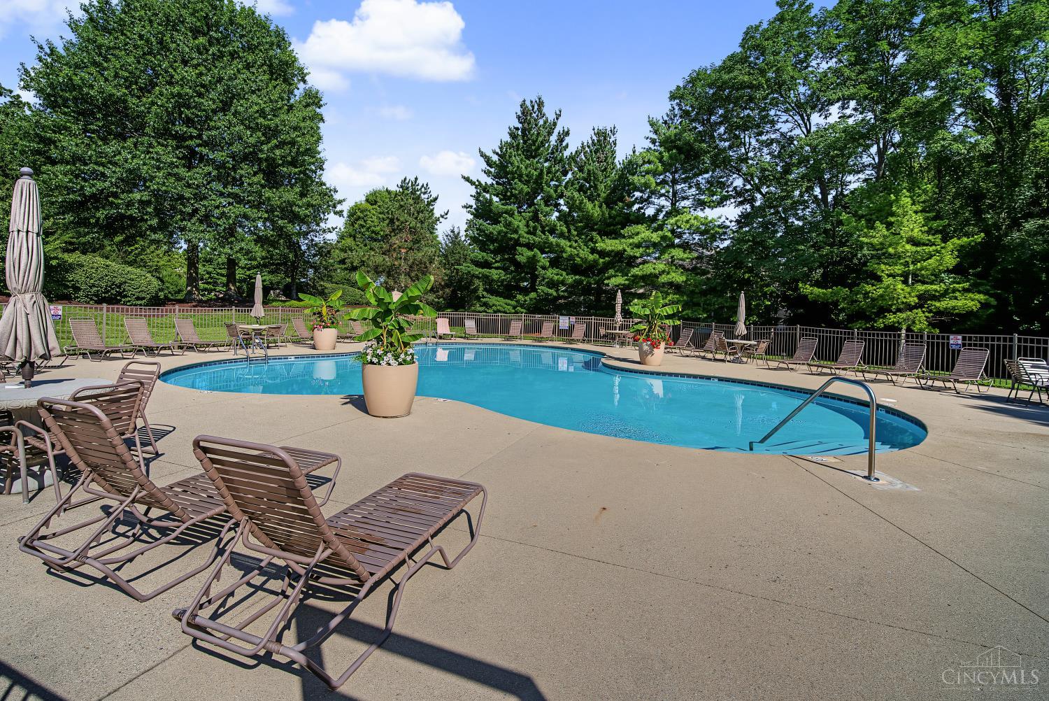 5850 Stonebridge Circle, Miami Twp, OH, 45150 — photo 10