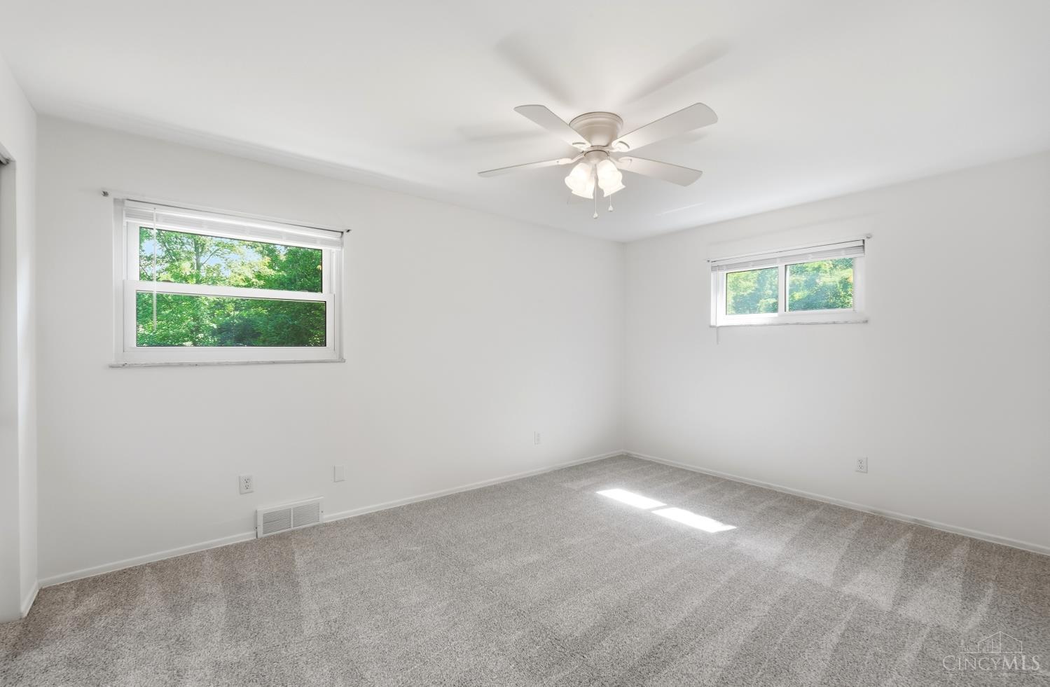9062 Fontainebleau Terrace, Cincinnati, OH, 45231 — photo 25