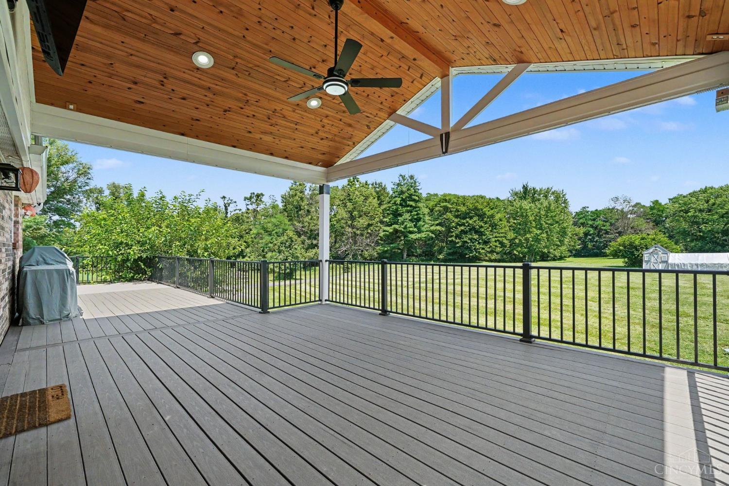 5748 Cochran Road, Hamilton Twp, OH, 45152 — photo 32
