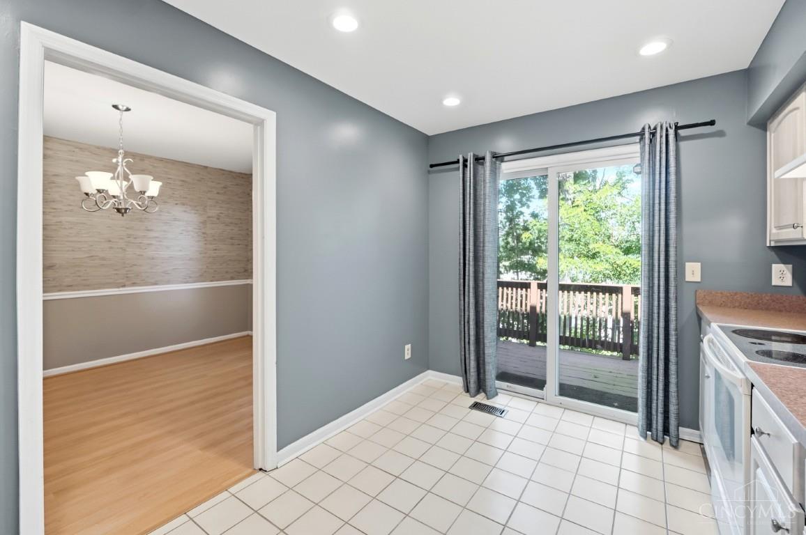 9132 Dominion Circle, Cincinnati, OH, 45249 — photo 17