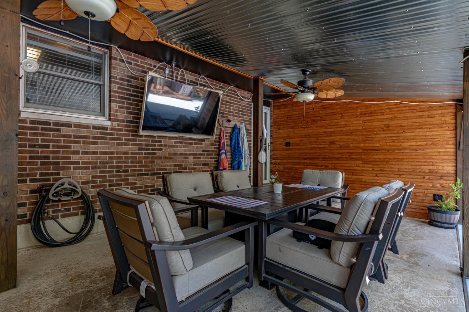 8530 Kingston Drive, Franklin Twp, OH, 45005 — photo 33