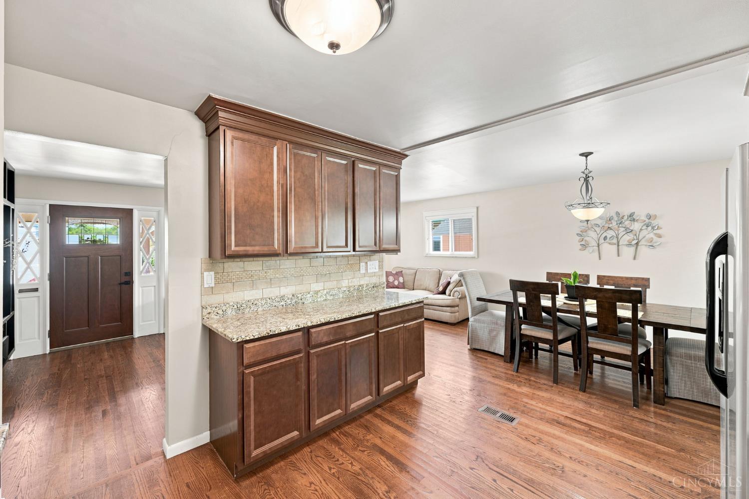 3285 Bellacre Court, Cincinnati, OH, 45248 — photo 8