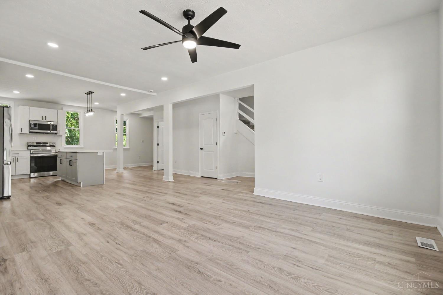 3734 Odin Avenue, Cincinnati, OH, 45213 — photo 6