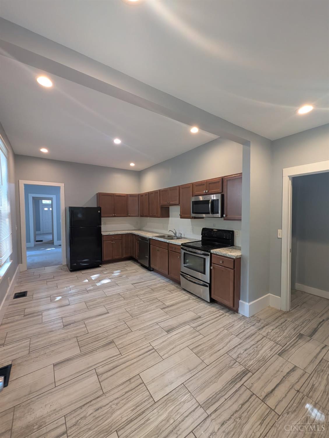 741 Epworth Avenue, Cincinnati, OH, 45232 — photo 4