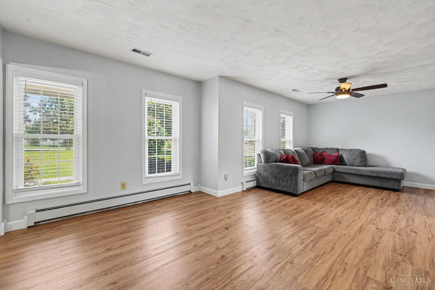 5748 Cochran Road, Hamilton Twp, OH, 45152 — photo 9