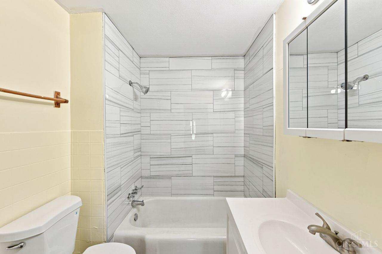1031 B Street, Hamilton, OH, 45013 — photo 16