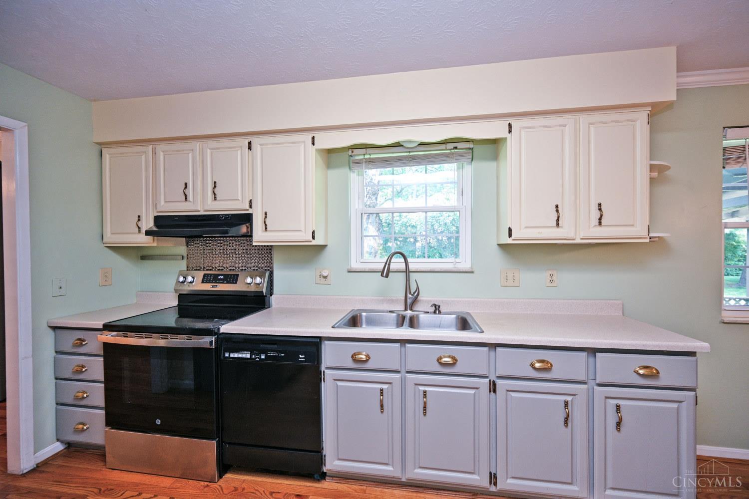 1819 Windhill Terrace, Cincinnati, OH, 45255 — photo 14