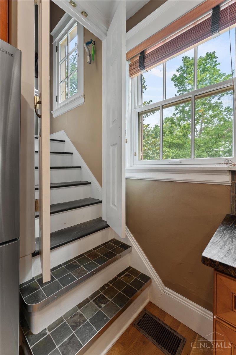 3940 Red Bud Avenue, Cincinnati, OH, 45229 — photo 57