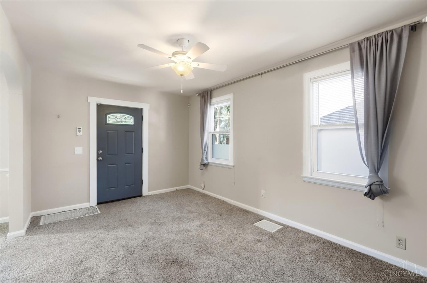 6822 Hurd Avenue, Cincinnati, OH, 45227 — photo 5