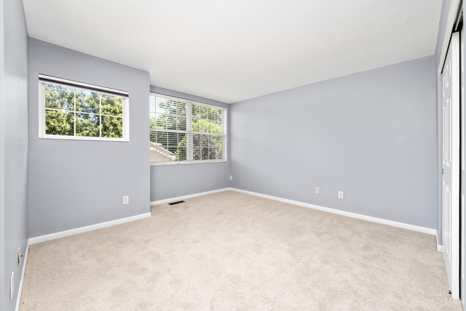 5927 Castlewood Crossing, Miami Twp, OH, 45150 — photo 12