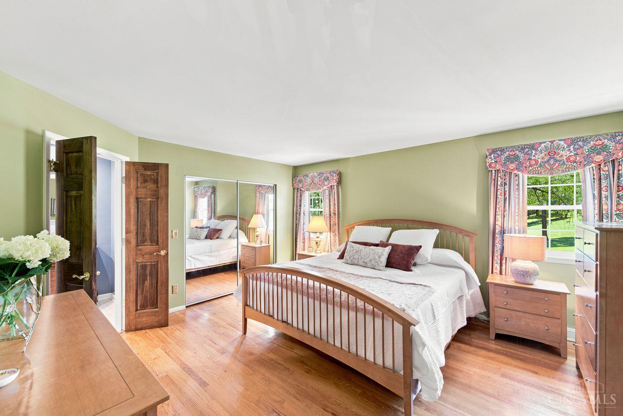 1163 Gleneagles Court, Green Twp, OH, 45233 — photo 17