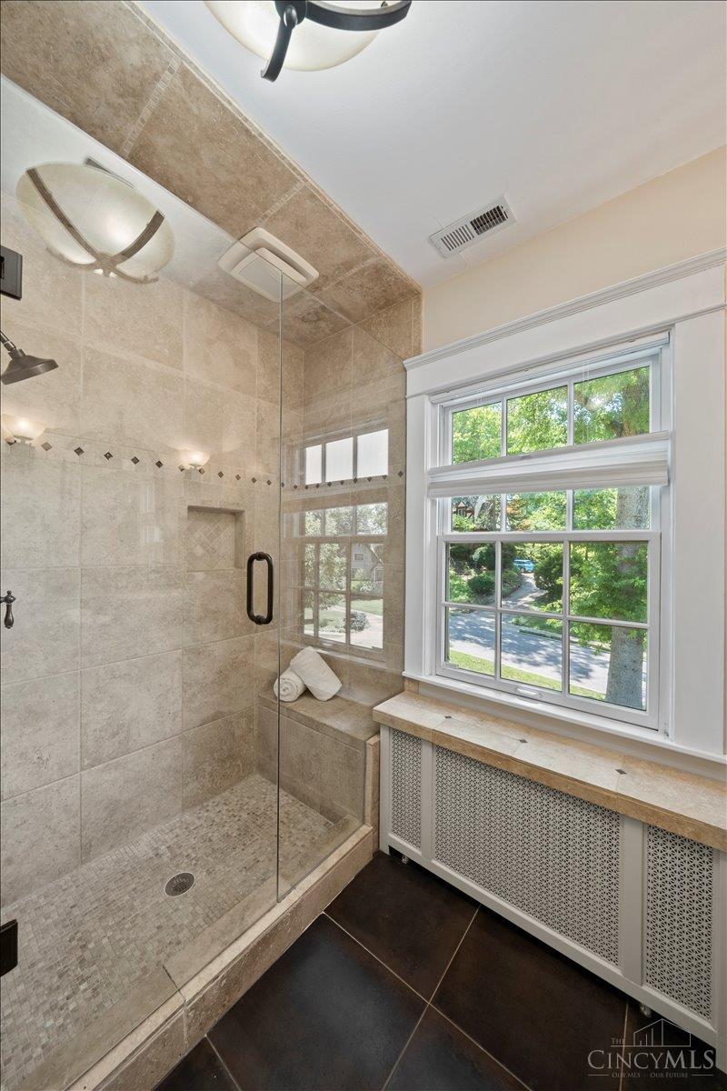 3940 Red Bud Avenue, Cincinnati, OH, 45229 — photo 40