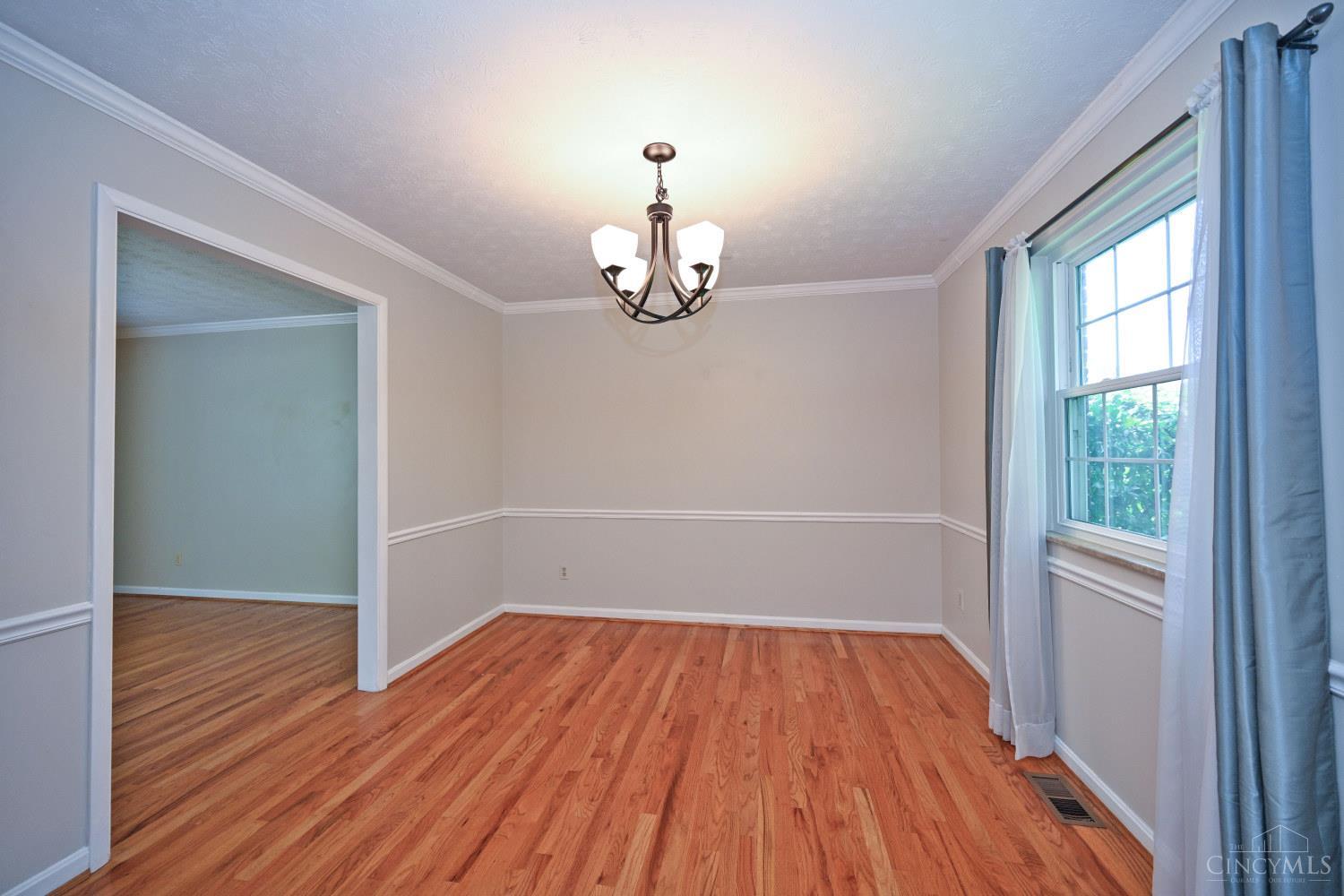 1819 Windhill Terrace, Cincinnati, OH, 45255 — photo 11